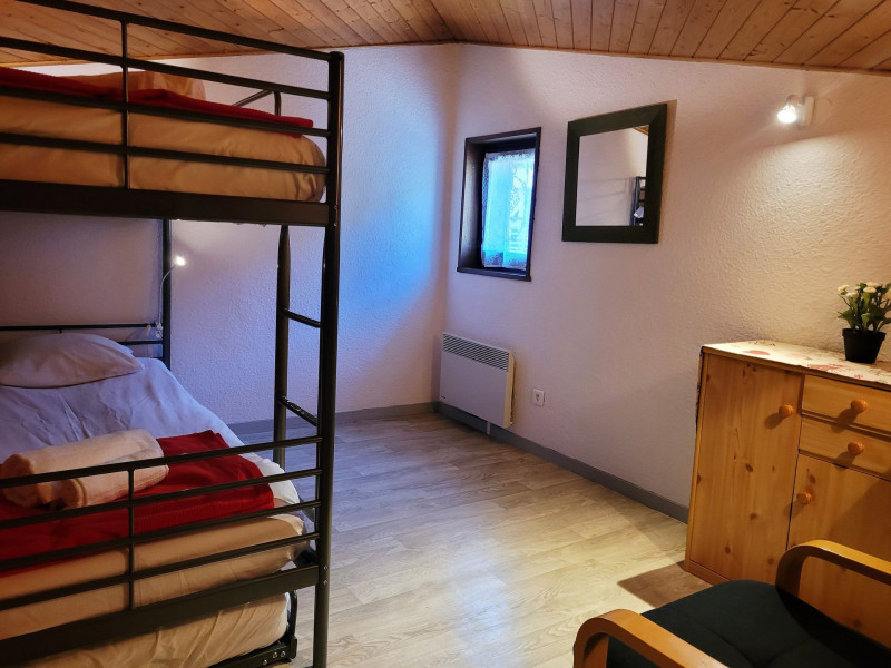 _lv_images__lot_0000000016_05_19284324