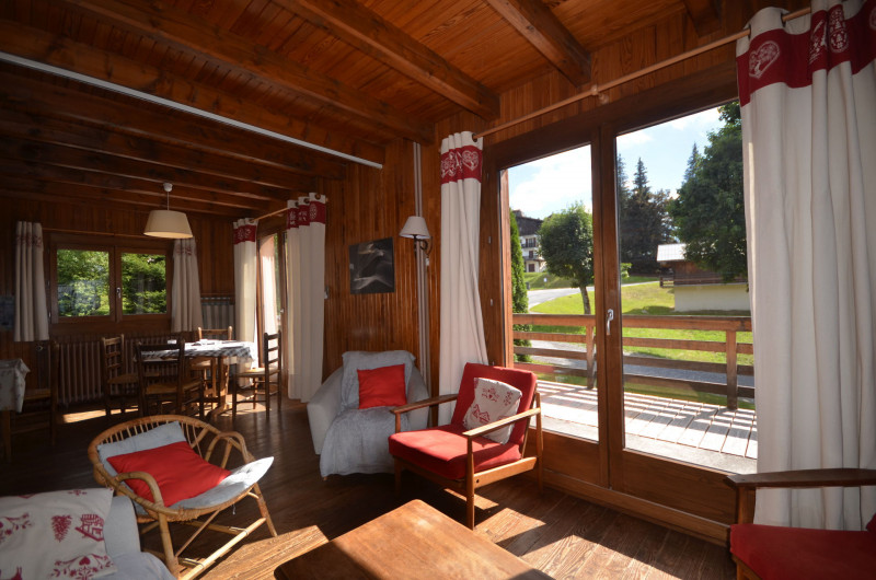 _lv_images__lot_0000000018_01_18096873 _lv_images__lot_0000000018_01_18096873