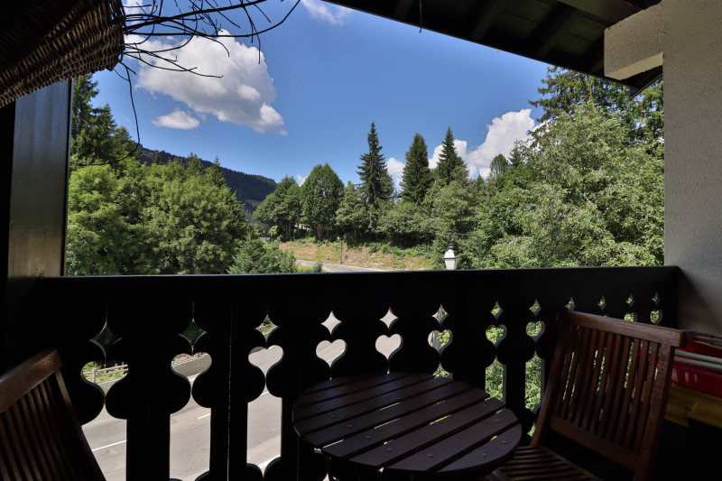 _lv_images__lot_0000000022_07_16772230