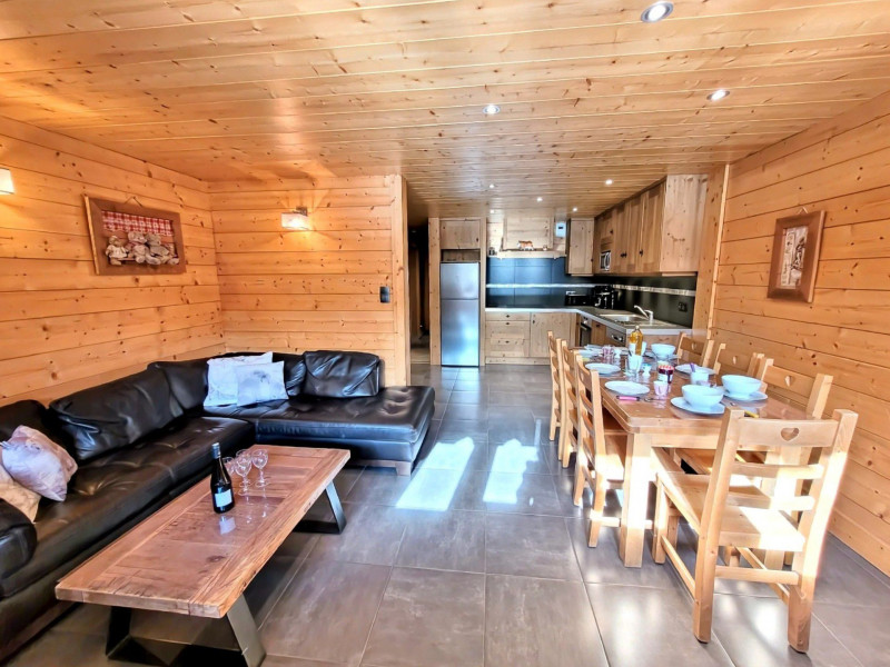 _lv_images__lot_0000000027_15_19302689