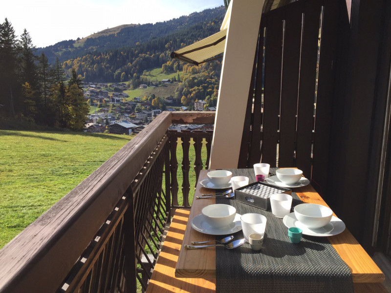 _lv_images__lot_0000000032_03_19378535