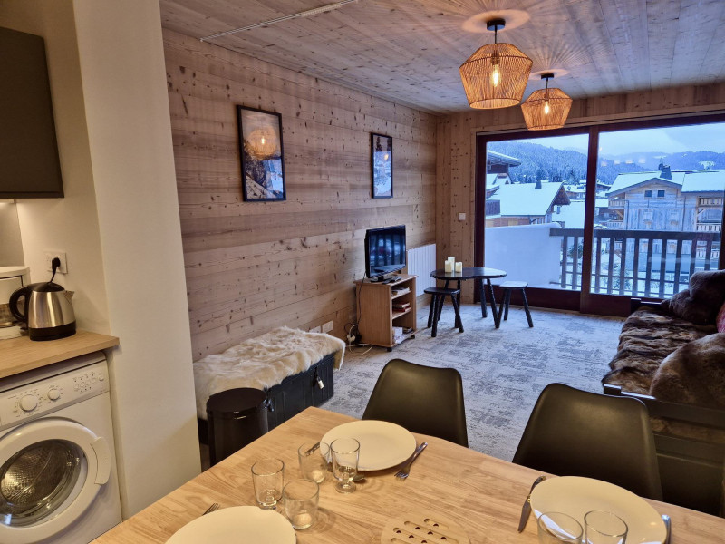 _lv_images__lot_0000000043_03_18796487 _lv_images__lot_0000000043_03_18796487