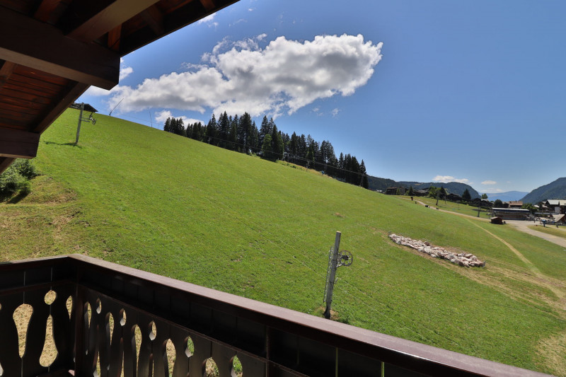 _lv_images__lot_0000000044_10_20440079 _lv_images__lot_0000000044_10_20440079