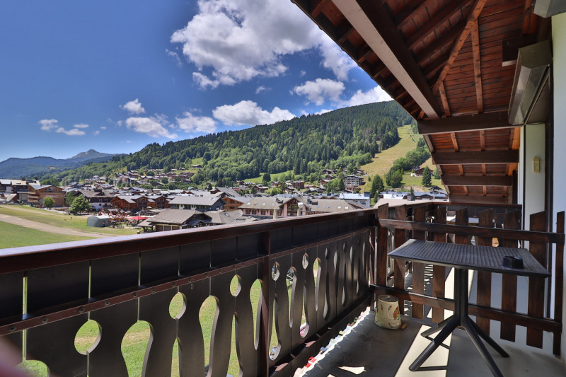 _lv_images__lot_0000000044_14_18787495 _lv_images__lot_0000000044_14_18787495