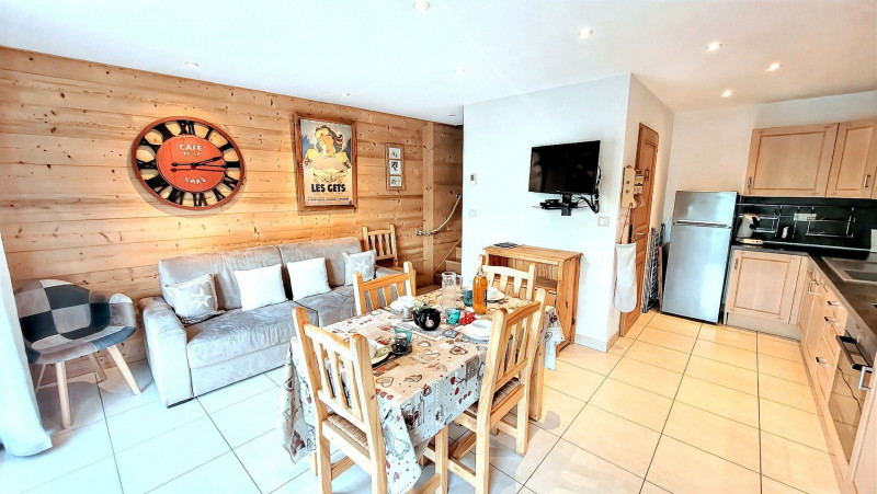 _lv_images__lot_0000000046_04_18087149 _lv_images__lot_0000000046_04_18087149