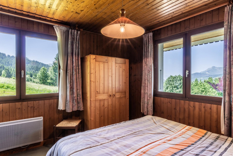 _lv_images__lot_0000000048_06_18496667 _lv_images__lot_0000000048_06_18496667