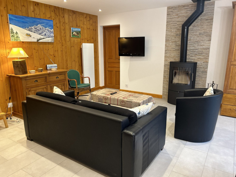 _lv_images__lot_0000000049_02_19180664 _lv_images__lot_0000000049_02_19180664