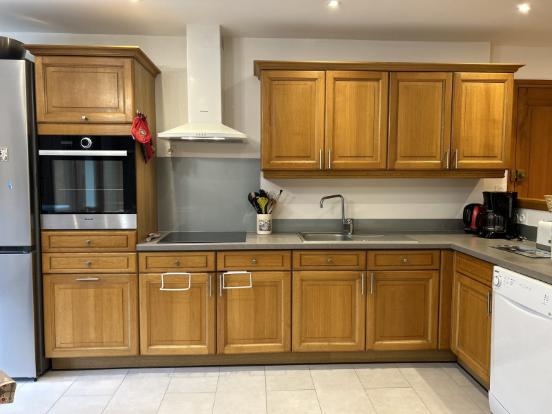 _lv_images__lot_0000000049_04_18079298 _lv_images__lot_0000000049_04_18079298