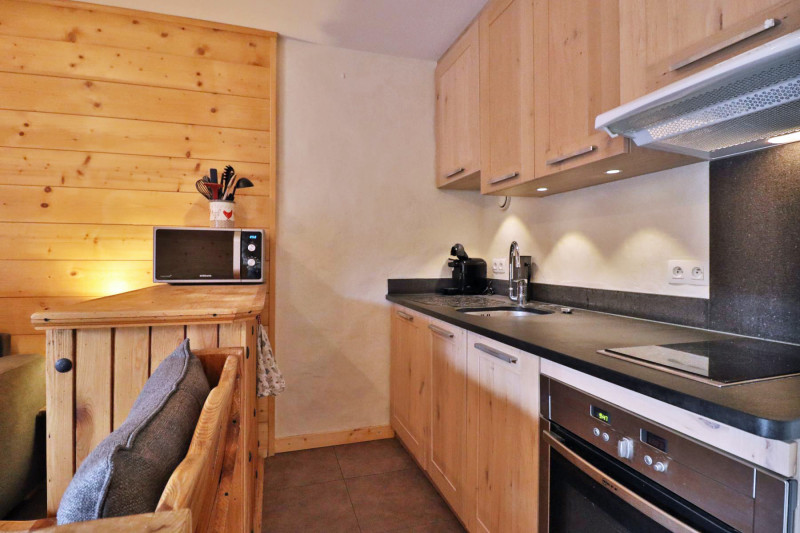 _lv_images__lot_0000000053_03_17879584 _lv_images__lot_0000000053_03_17879584