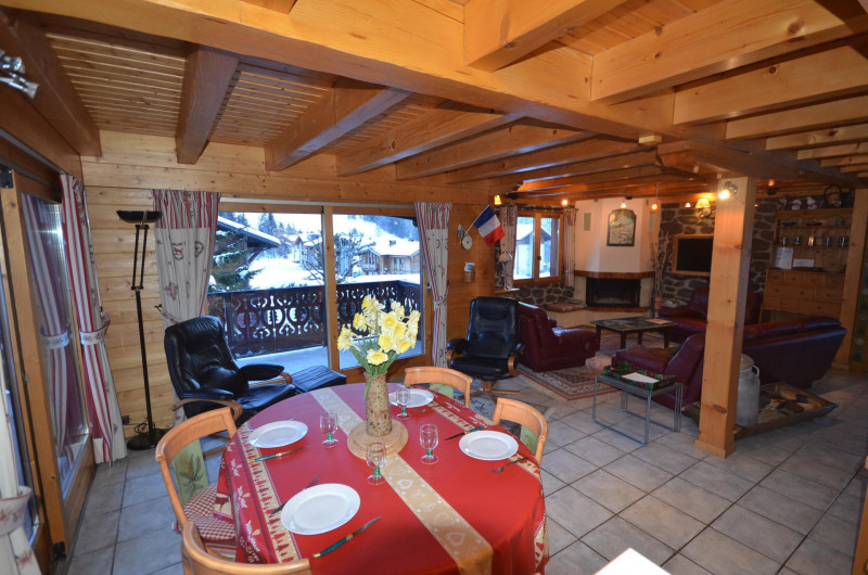 _lv_images__lot_0000000059_03_18371752