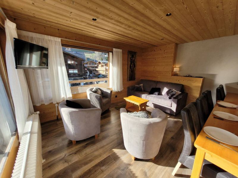 _lv_images__lot_0000000060_02_19119805 _lv_images__lot_0000000060_02_19119805