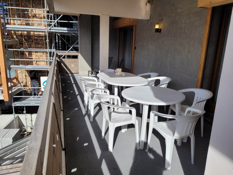 _lv_images__lot_0000000060_12_18124194