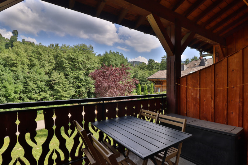 _lv_images__lot_0000000062_08_19153389