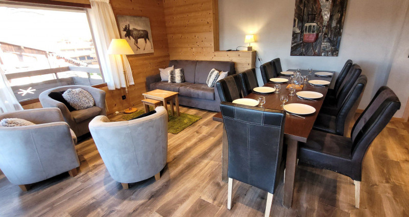 _lv_images__lot_0000000065_04_18124266