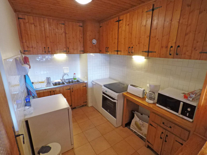 _lv_images__lot_0000000066_04_19565824