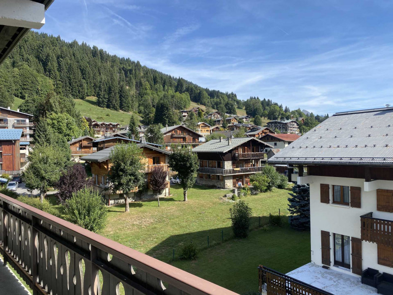 _lv_images__lot_0000000067_08_19370241