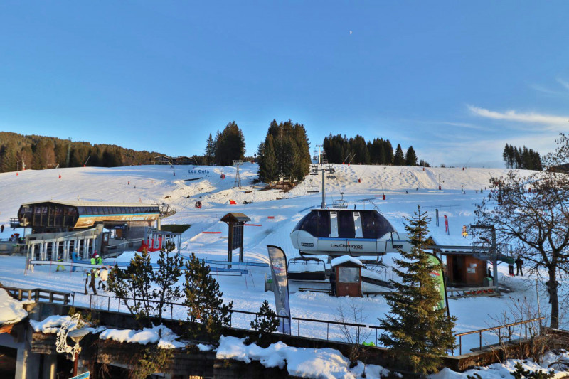 _lv_images__lot_0000000071_16_17120121