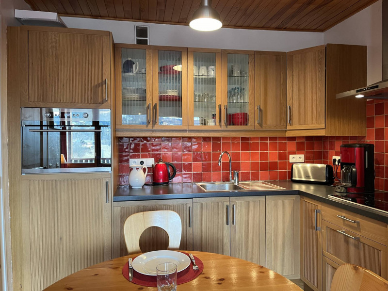 _lv_images__lot_0000000077_02_19305428