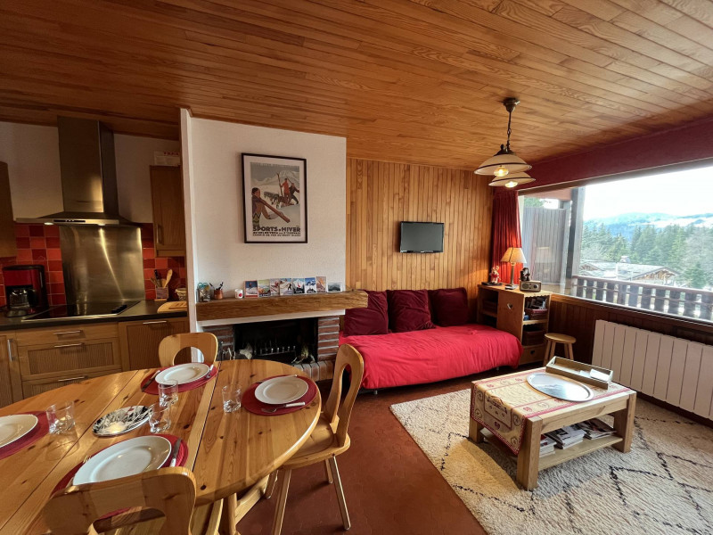 _lv_images__lot_0000000077_09_18107067 _lv_images__lot_0000000077_09_18107067