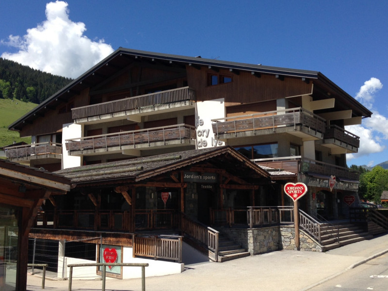 _lv_images__lot_0000000077_14_19265669 _lv_images__lot_0000000077_14_19265669