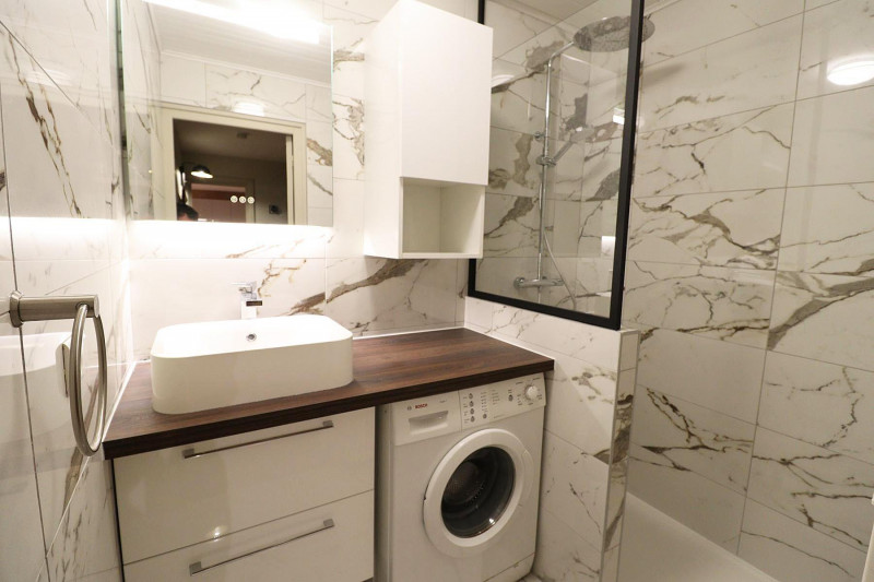 _lv_images__lot_0000000082_10_19297417