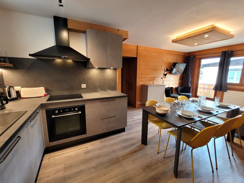 _lv_images__lot_0000000082_14_19293534