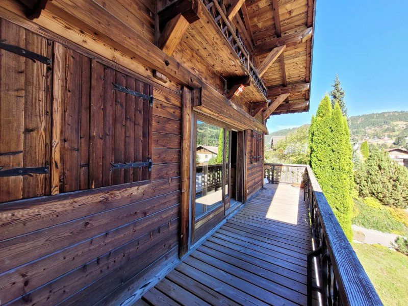 _lv_images__lot_0000000089_11_19302408