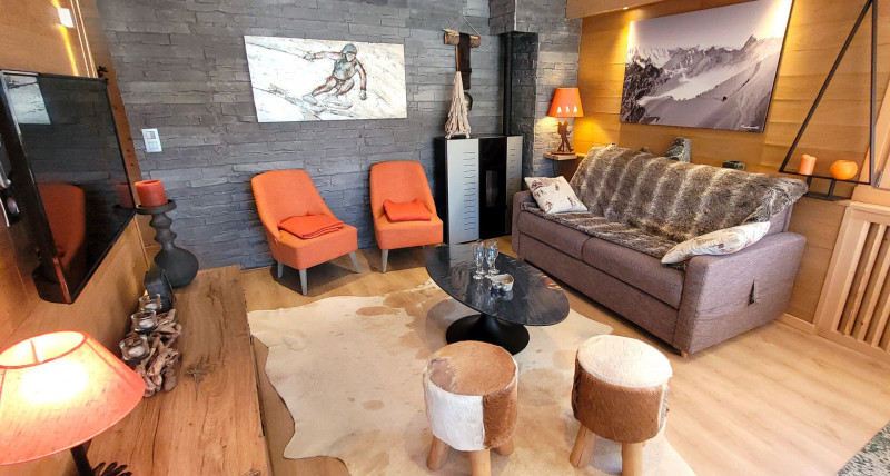 _lv_images__lot_0000000093_06_19367400