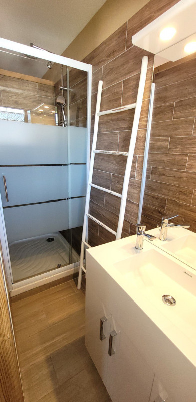 _lv_images__lot_0000000093_11_18491440 _lv_images__lot_0000000093_11_18491440