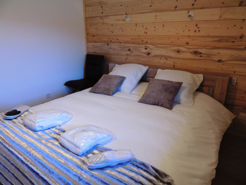 _lv_images__lot_0000000094_15_19148113 _lv_images__lot_0000000094_15_19148113