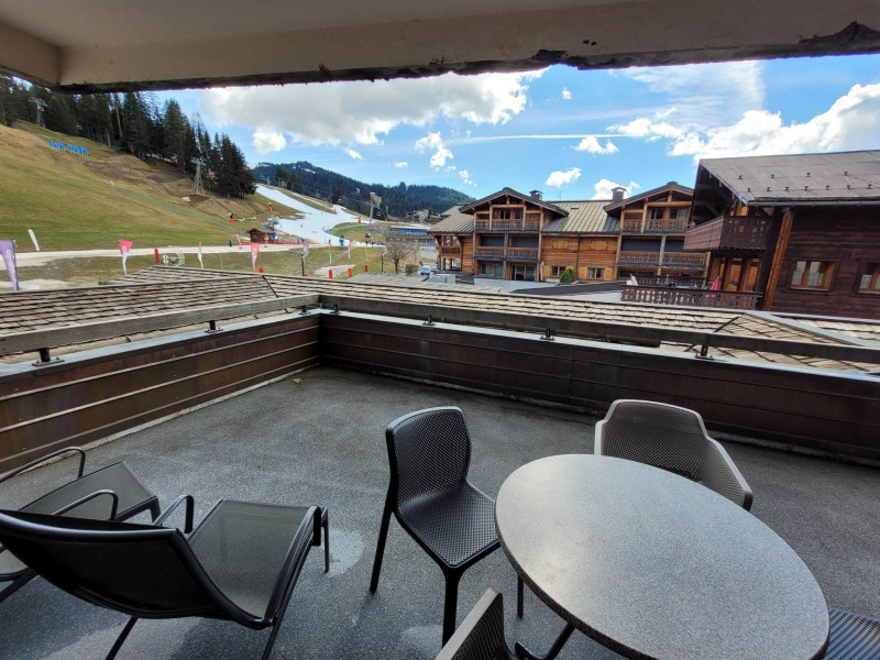 _lv_images__lot_0000000101_09_19217425