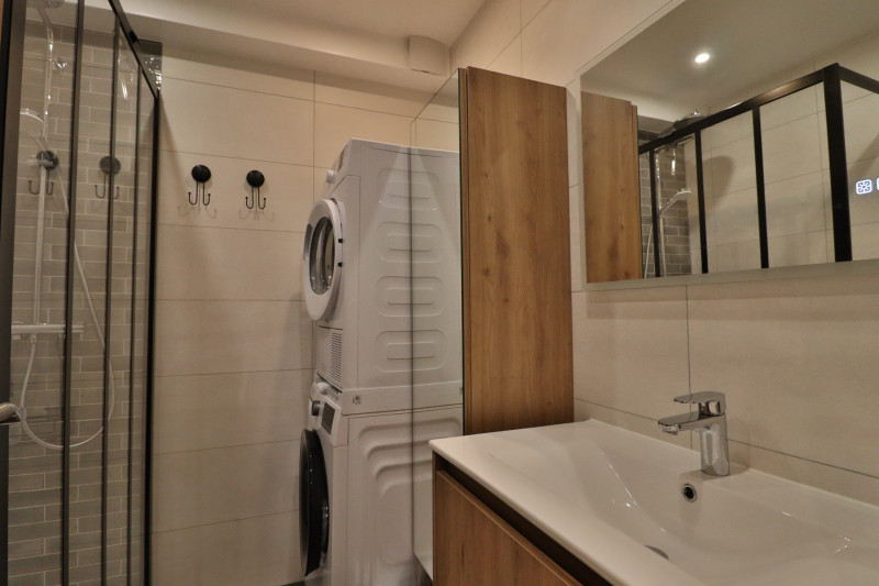 _lv_images__lot_0000000113_07_19182260 _lv_images__lot_0000000113_07_19182260