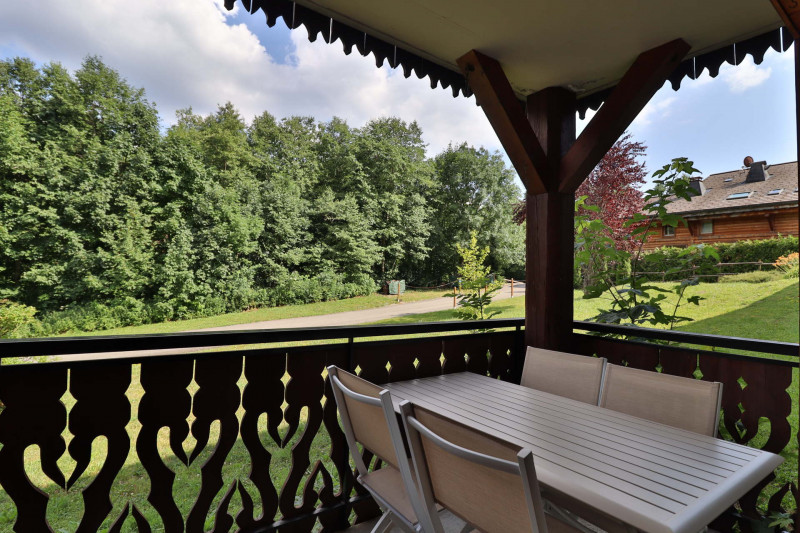 _lv_images__lot_0000000113_09_18383664