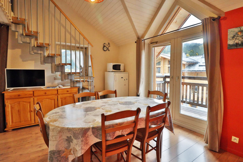 _lv_images__lot_0000000114_14_18137878 _lv_images__lot_0000000114_14_18137878