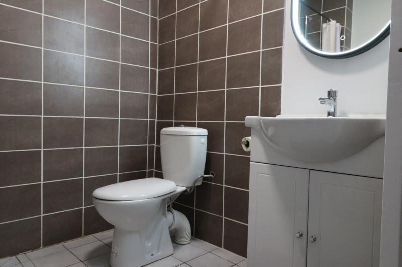 _lv_images__lot_0000000119_06_19297745