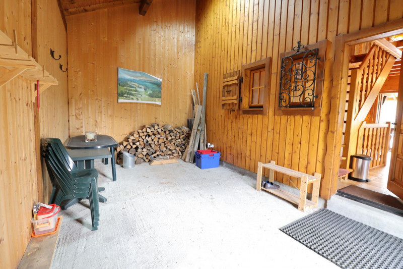 _lv_images__lot_0000000120_14_18128522 _lv_images__lot_0000000120_14_18128522