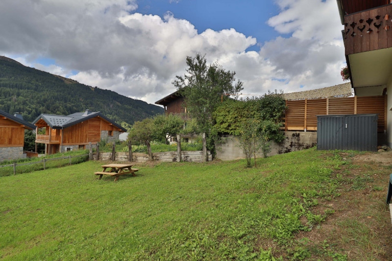 _lv_images__lot_0000000121_16_18806303 _lv_images__lot_0000000121_16_18806303