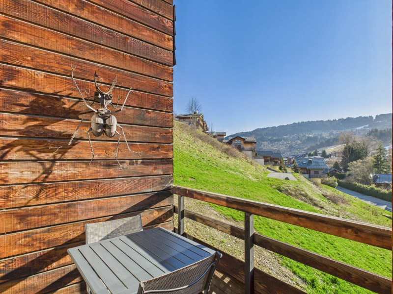 _lv_images__lot_0000000122_12_19288057