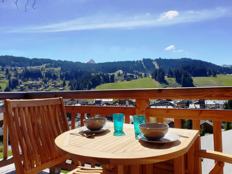 _lv_images__lot_0000000135_08_18417556