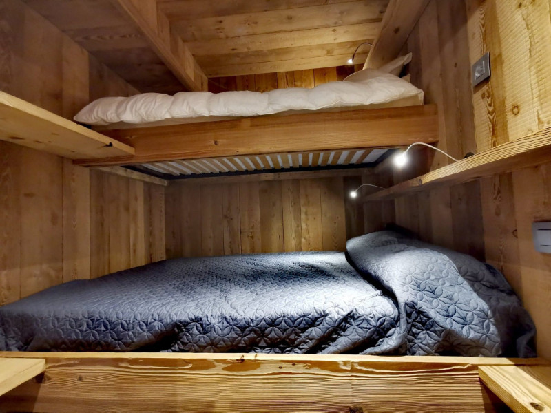 _lv_images__lot_0000000140_06_17739407 _lv_images__lot_0000000140_06_17739407