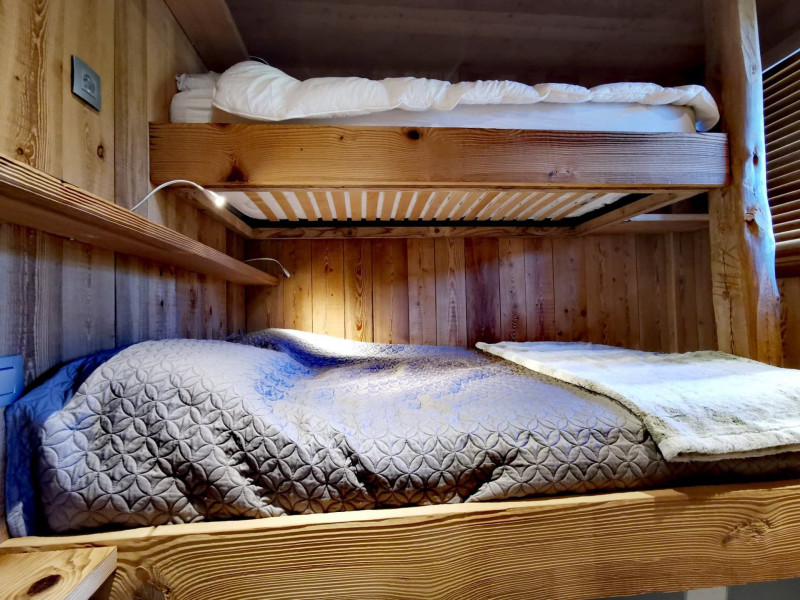 _lv_images__lot_0000000140_13_18937185