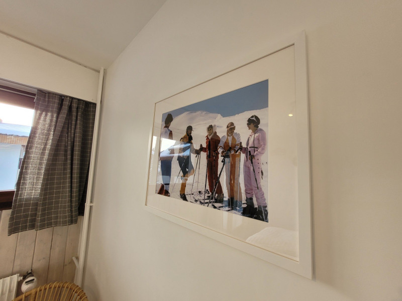 _lv_images__lot_0000000141_13_18935384