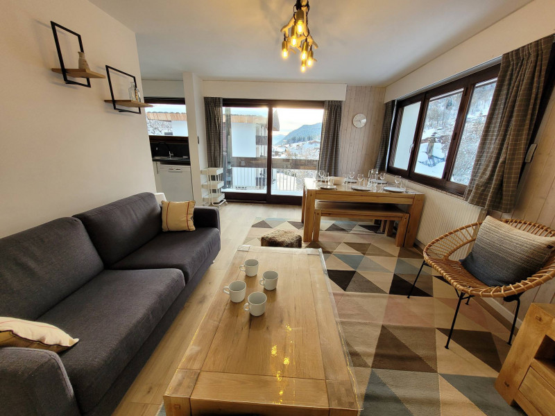 _lv_images__lot_0000000141_14_19292478