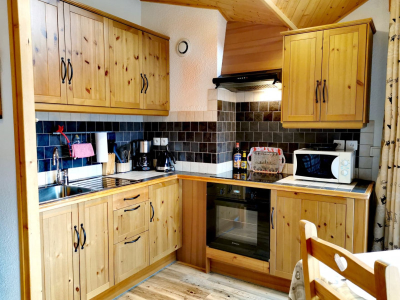 _lv_images__lot_0000000146_15_18483892