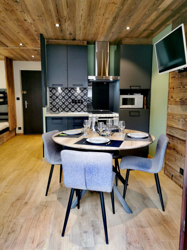 _lv_images__lot_0000000147_13_17876647 _lv_images__lot_0000000147_13_17876647