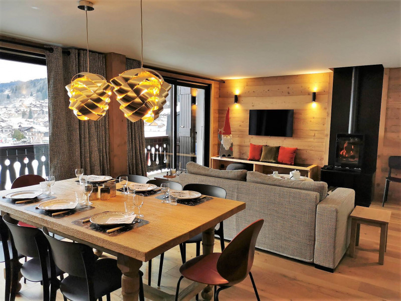 _lv_images__lot_0000000148_03_19274100