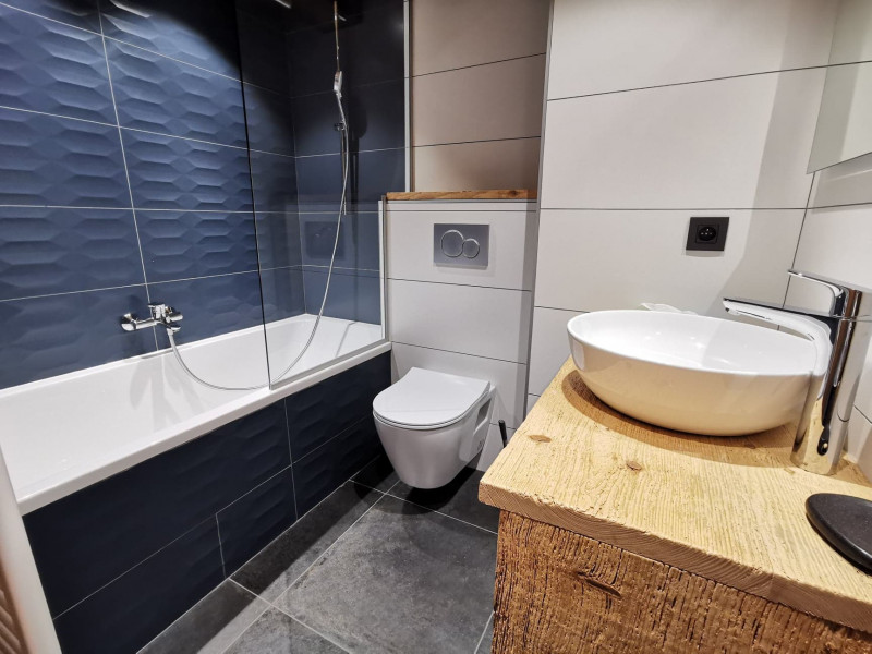 _lv_images__lot_0000000148_10_19377460