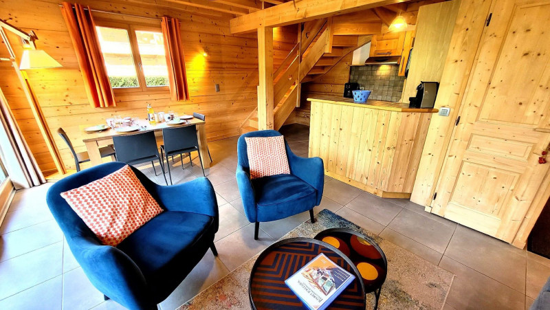 _lv_images__lot_0000000152_04_19120501