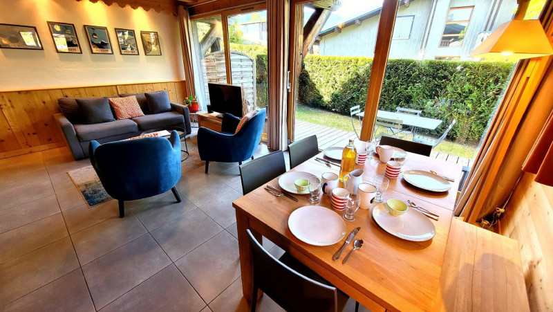 _lv_images__lot_0000000152_06_19187767 _lv_images__lot_0000000152_06_19187767