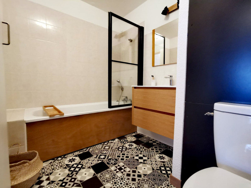 _lv_images__lot_0000000154_06_19303470